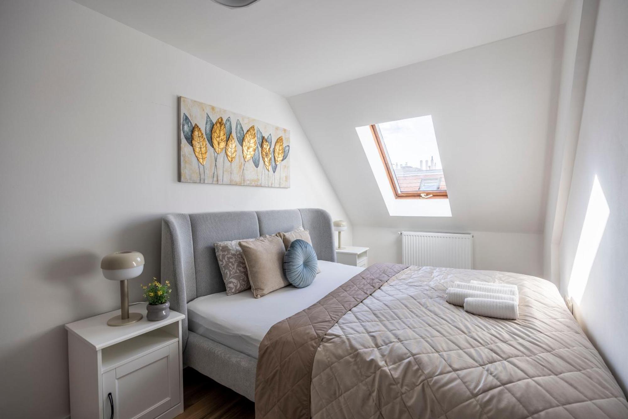 Exclusive & Duplex By Prestige Homes Apartment Budapest