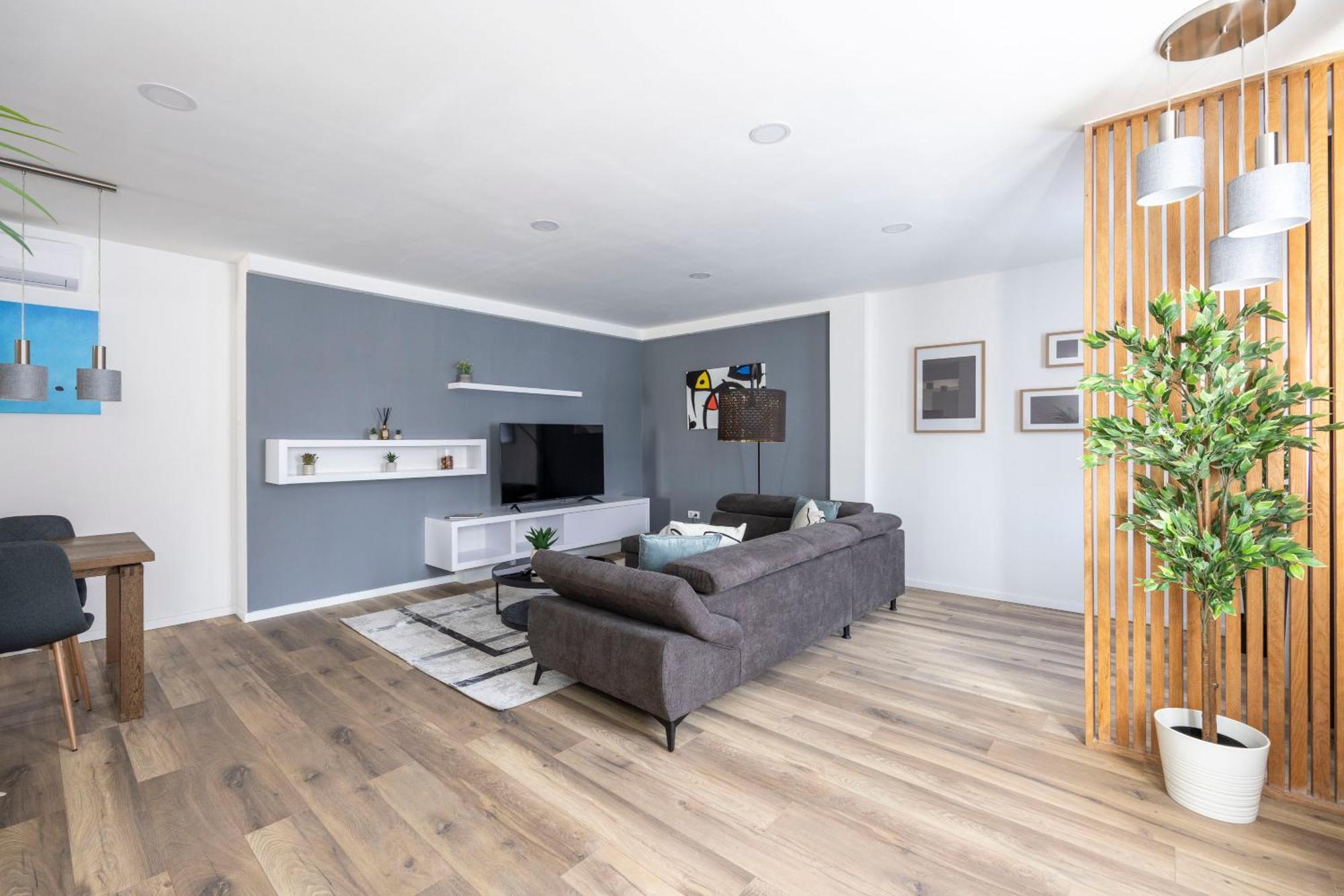 Exclusive & Duplex By Prestige Homes Apartment *