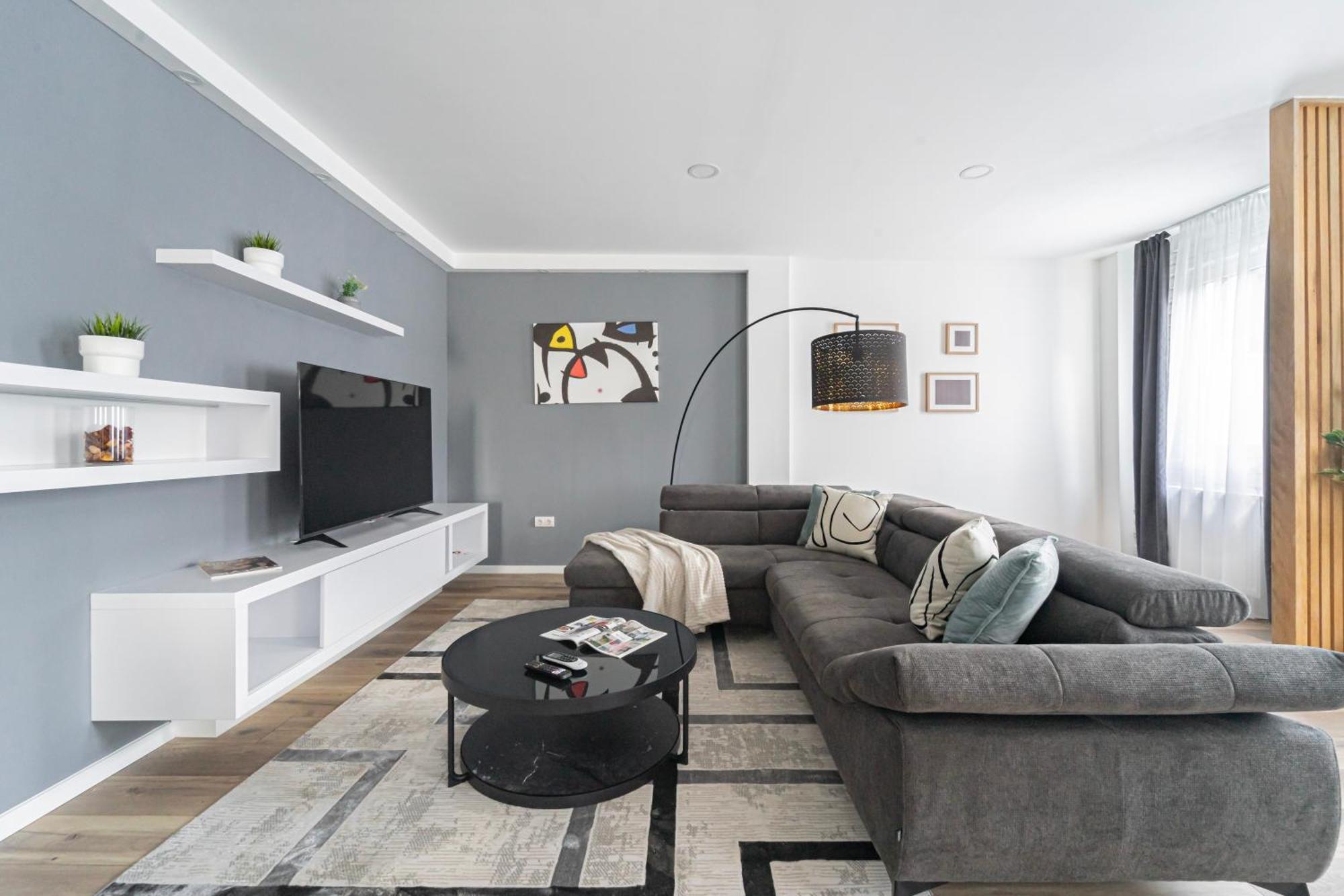 Apartment Exclusive & Duplex By Prestige Homes *