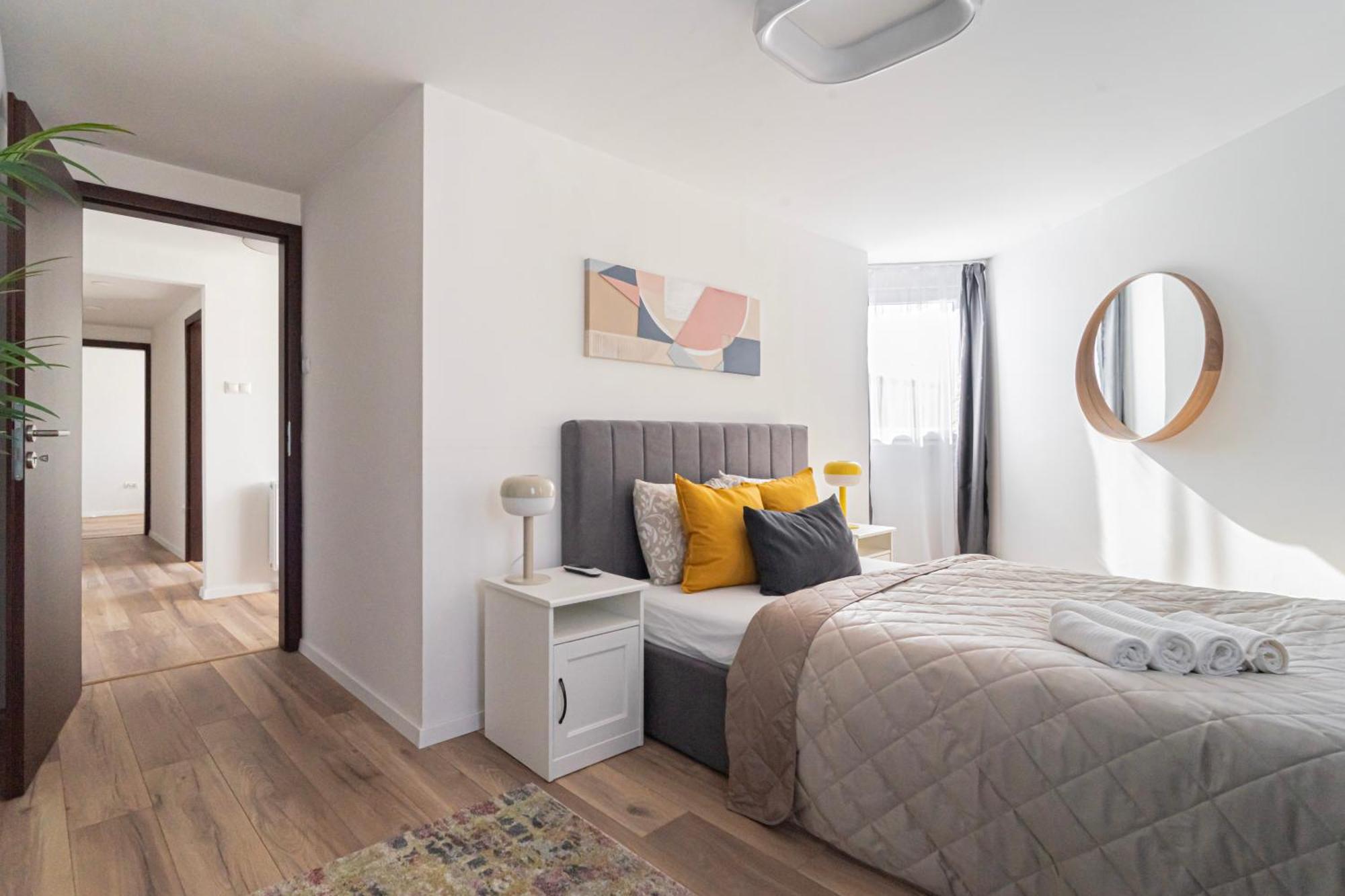 Exclusive & Duplex By Prestige Homes Apartment *